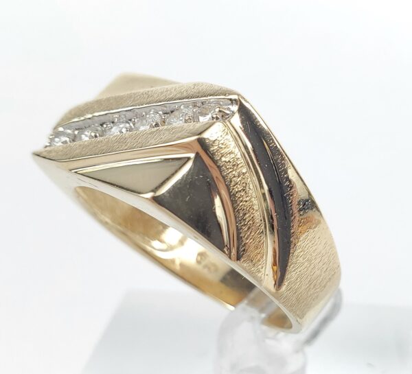 14k Yellow Gold .27c Diamond Rectangular Stone Bark Finish Mens Band Ring 10.5'' - Image 6