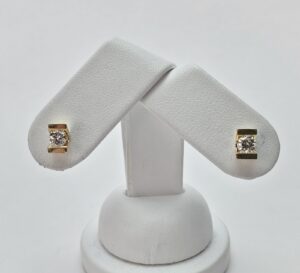 14k Yellow Gold .65c Natural Diamond Modern Style Tension Set Stud Earrings